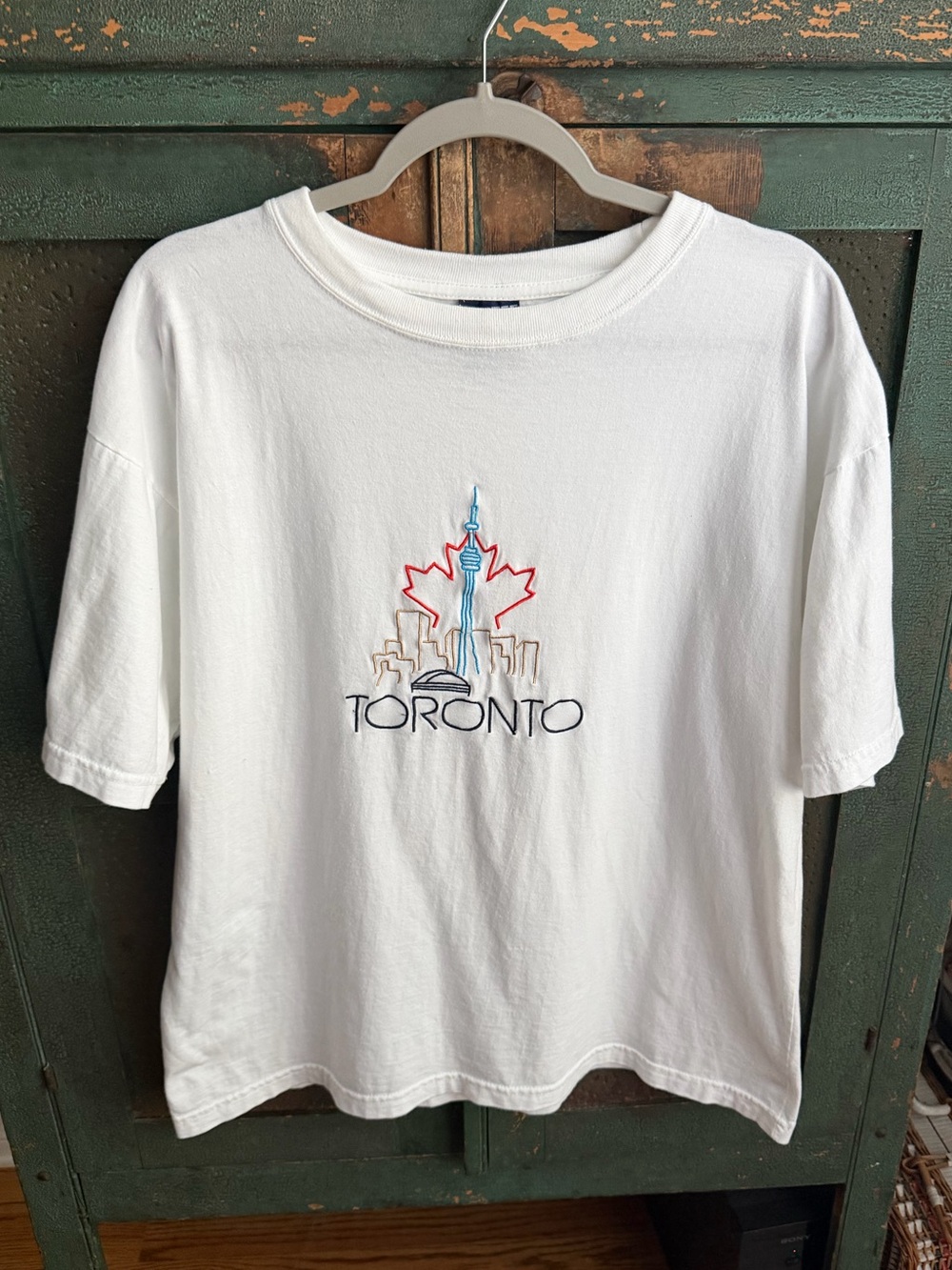 Vintage Toronto Souvenir Embroidered Skyline Shirt